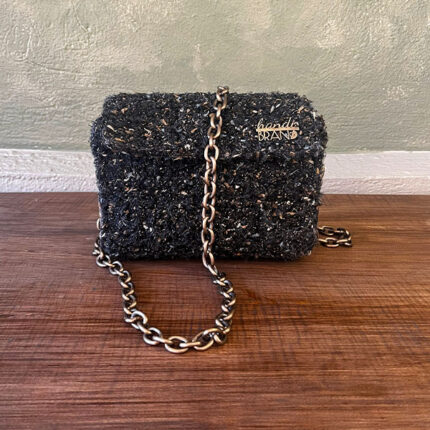 Midnight Tweed Chain Bag – Χειροποίητη Μαύρη Πλεκτή Τσάντα Ώμου